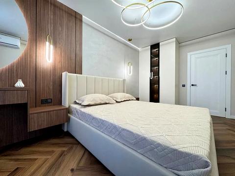 квартира по адресу Крайковского ул., 1