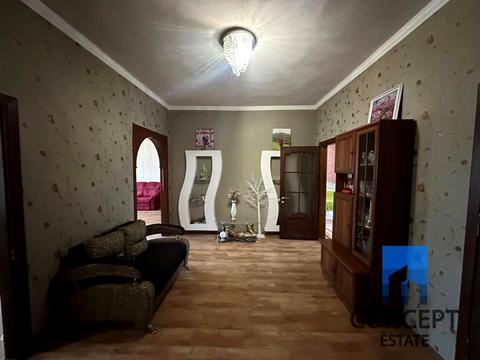 будинок за адресою смт. Обухівка, Садовая