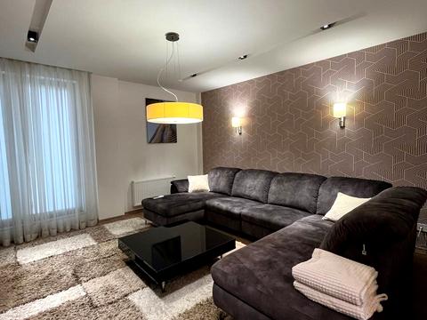 квартира за адресою Пекарська вул., 30