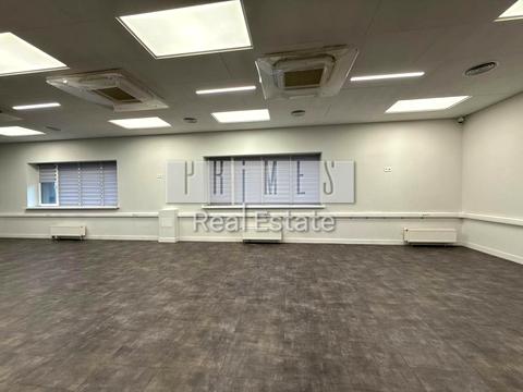 комерційна за адресою Михайла Максимовича вул. (Онуфрія Трутенка), 3