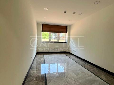 коммерческая по адресу Жилянская ул., 68