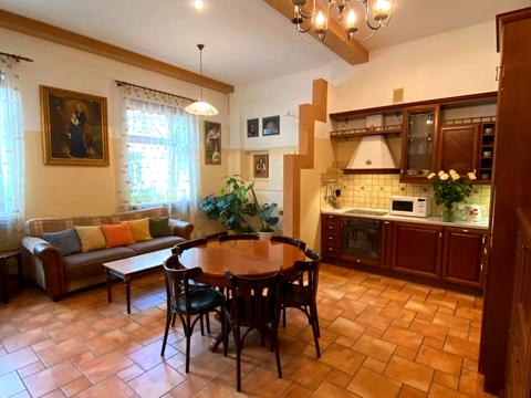 квартира за адресою Софіївська вул., 4