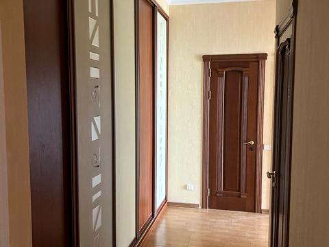 квартира за адресою Володимира Івасюка просп. (Героїв Сталінграду), 4