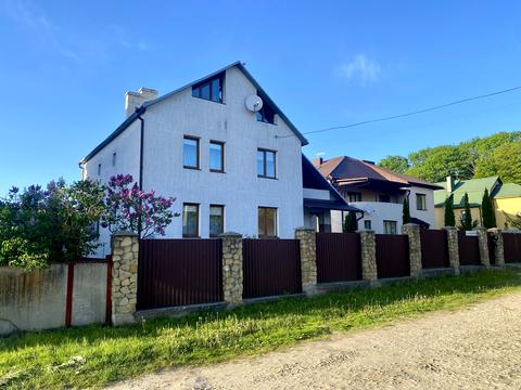 будинок за адресою с. Чистилів, Підлісна