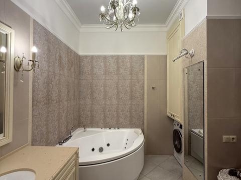 квартира за адресою Військовий узвіз, 1