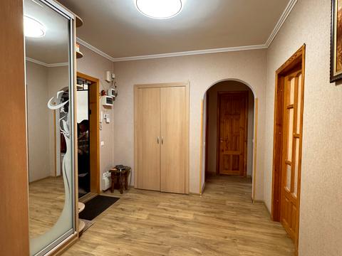 квартира за адресою Тополина вул., 18