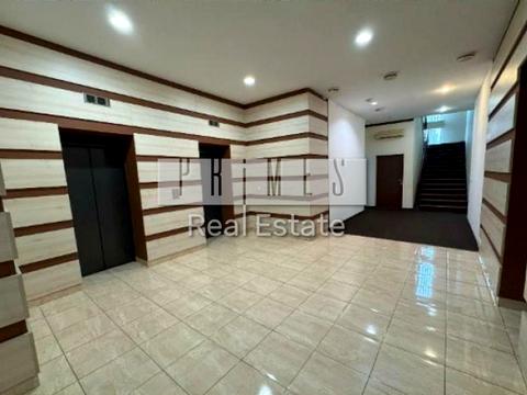 комерційна за адресою Музейний пров., 5