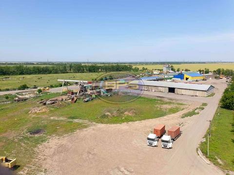 комерційна за адресою Залізничників вул., 1