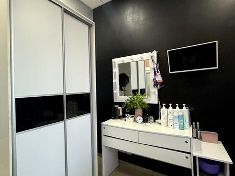 комерційна за адресою Нове шосе, 8