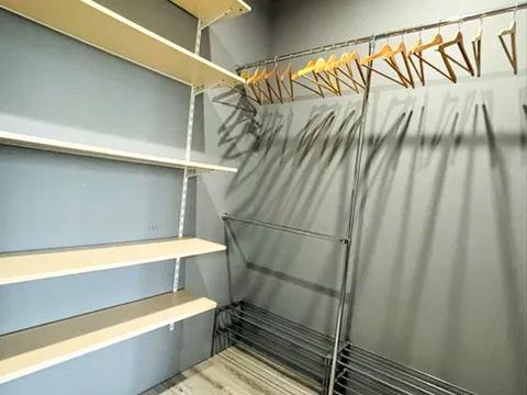 квартира по адресу Набережно-Корчеватская ул., 27