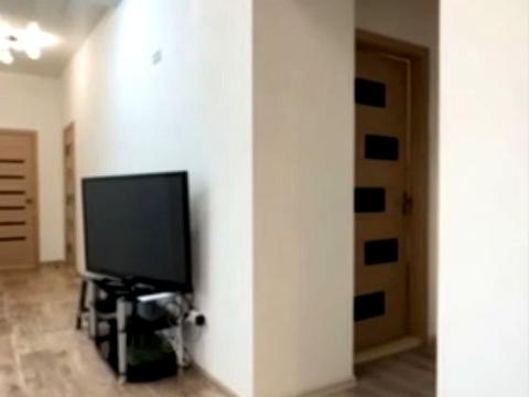 квартира за адресою Яворницкого, 20