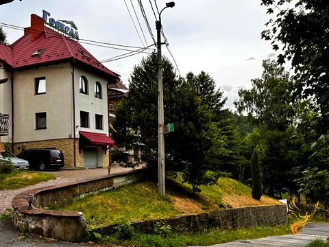 коммерческая по адресу Свободи ул., 331