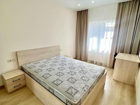 квартира за адресою Залізнична вул., 42
