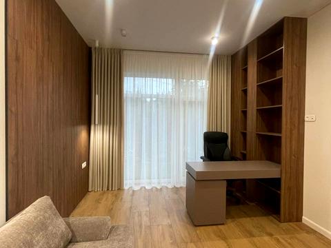 будинок за адресою Травнева