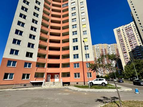 квартира за адресою Милославська вул., 18