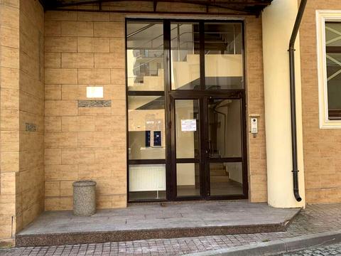 комерційна за адресою Протасів Яр вул., 8