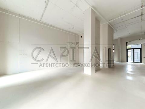 комерційна за адресою Бульварно-Кудрявська вул. (Воровського), 17