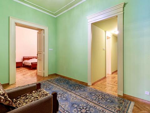 квартира за адресою Героїв Майдану вул. (Гвардійська), 4