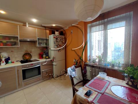 квартира за адресою Дарницький бульв., 8