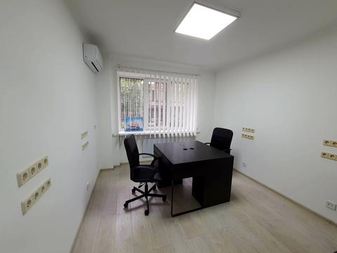 комерційна за адресою Левандовська вул. (Аніщенка), 14