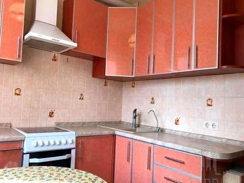 квартира за адресою прос.  Маяковського, 1б