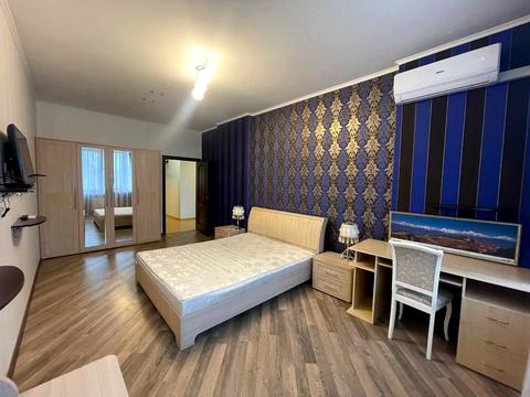 квартира за адресою Дніпровська набережна, 14а