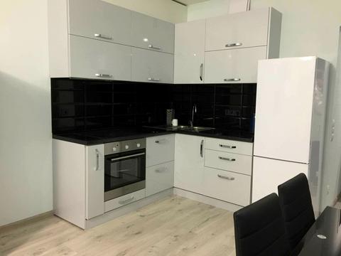 квартира за адресою Зарічна вул., 1