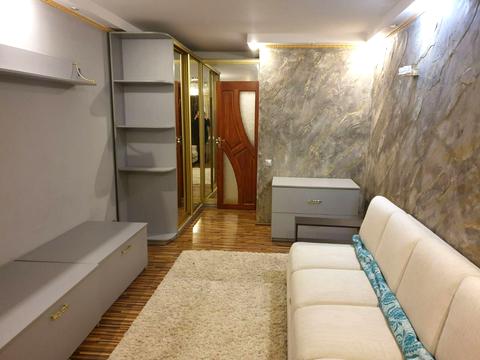 квартира по адресу Ореста Левицкого ул. (Академіка Курчатова), 21