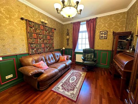 будинок за адресою вулиця Кошового