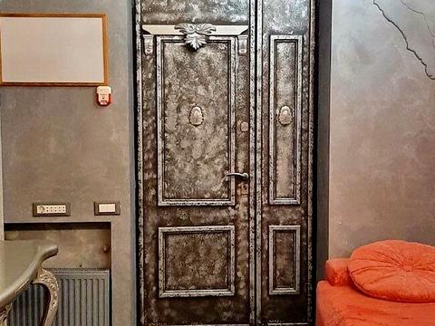 коммерческая по адресу Мукачевский пер., 6