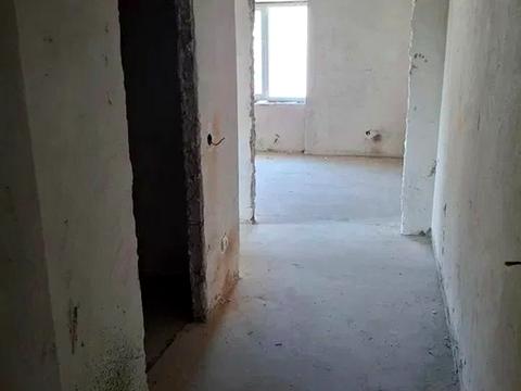 квартира за адресою Тролейбусна вул., 9