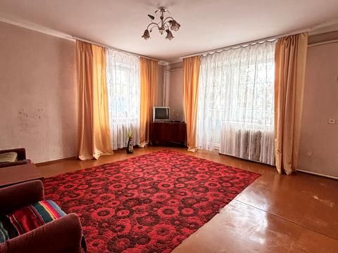 квартира за адресою Театральна вул., 9