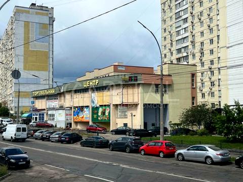 комерційна за адресою Федора Ернста вул., 4