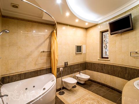 квартира за адресою Отакара Яроша пров., 16б