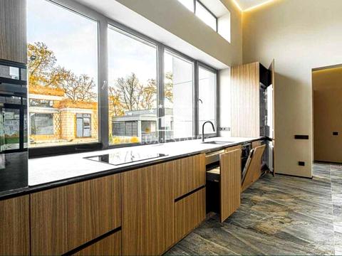 дом по адресу Стежки ул.