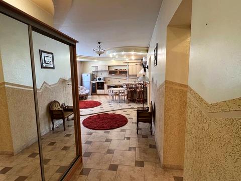 квартира за адресою Олександра Довженка вул., 6