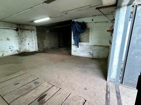 паркомісце за адресою Богдана Хмельницького вул., 86а