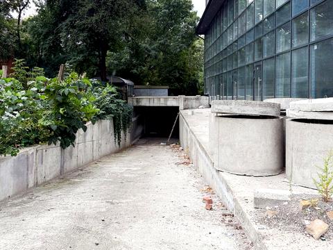 комерційна за адресою Василіянок вул., 43