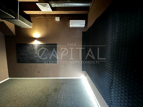 коммерческая по адресу Верхній Вал ул., 10