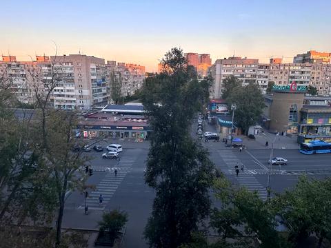 квартира за адресою Героїв просп., 12