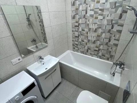 квартира по адресу Кучеревського бульв., 1