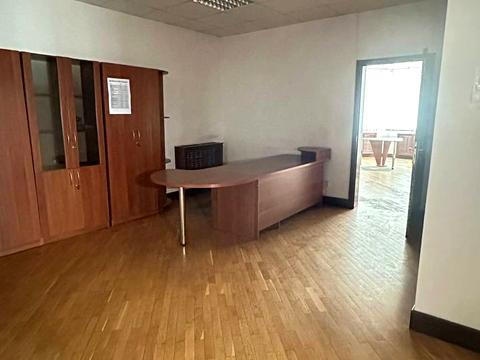 коммерческая по адресу Исполкомовская ул., 7