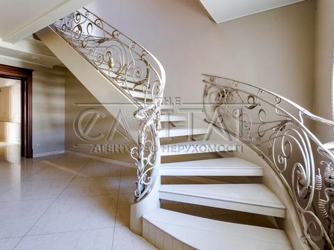 комерційна за адресою Володимира Івасюка просп. (Героїв Сталінграду), 24-А