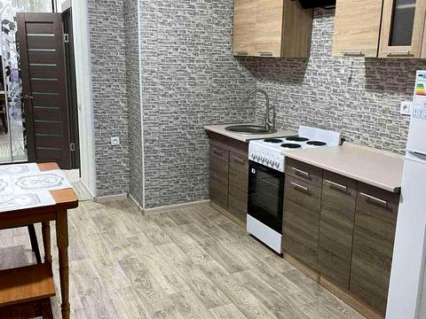 квартира за адресою Лобачевського пров., 7