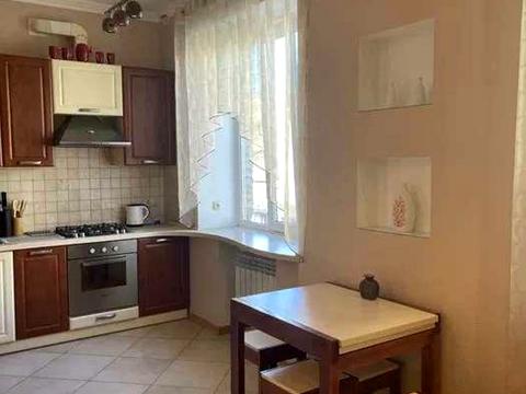 квартира за адресою Голосіївський просп. (40-річчя Жовтня), 102/1