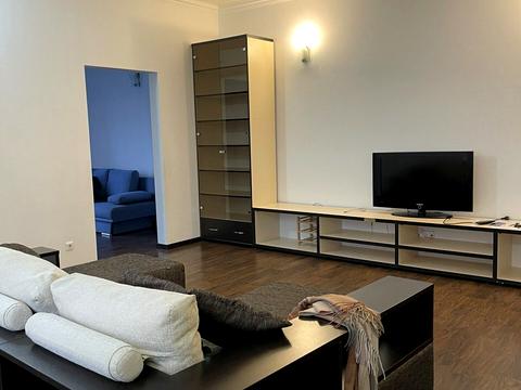 квартира за адресою Євгена Коновальця вул. (Щорса), 32-Б