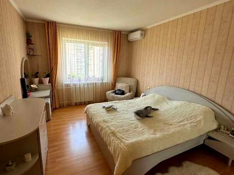 квартира по адресу Ларисы Руденко ул., 21-А