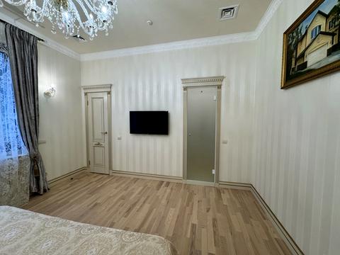 будинок за адресою Набережна вул.