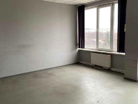 коммерческая по адресу Черновола просп. (700-летия Львова), 67