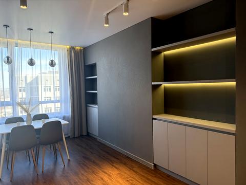 квартира за адресою Причальна вул., 14